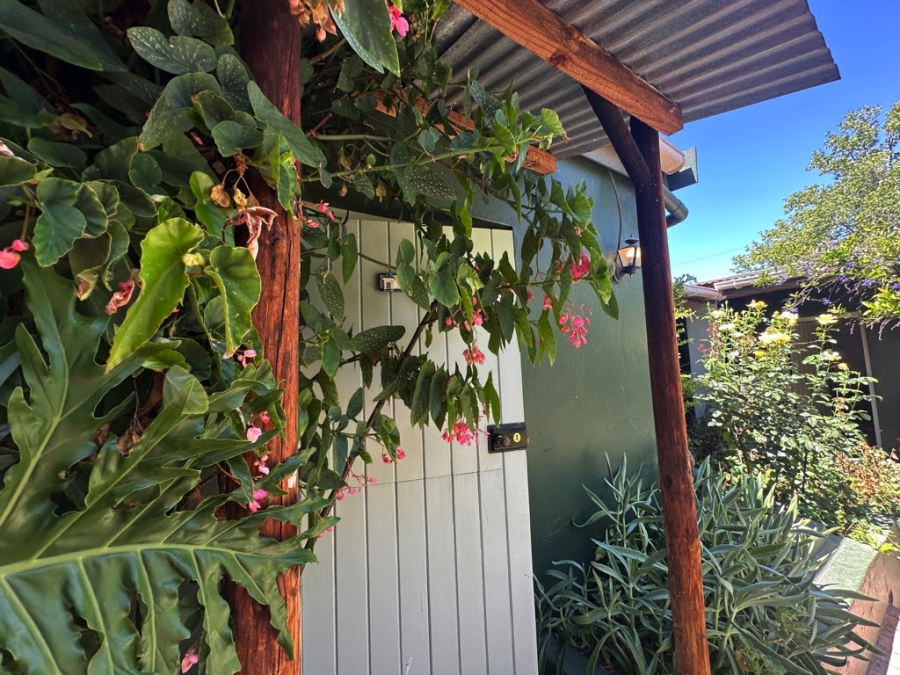 8 Bedroom Property for Sale in Barrydale Western Cape